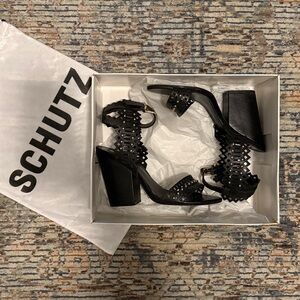 SCHUTZ Carolinis High Heels